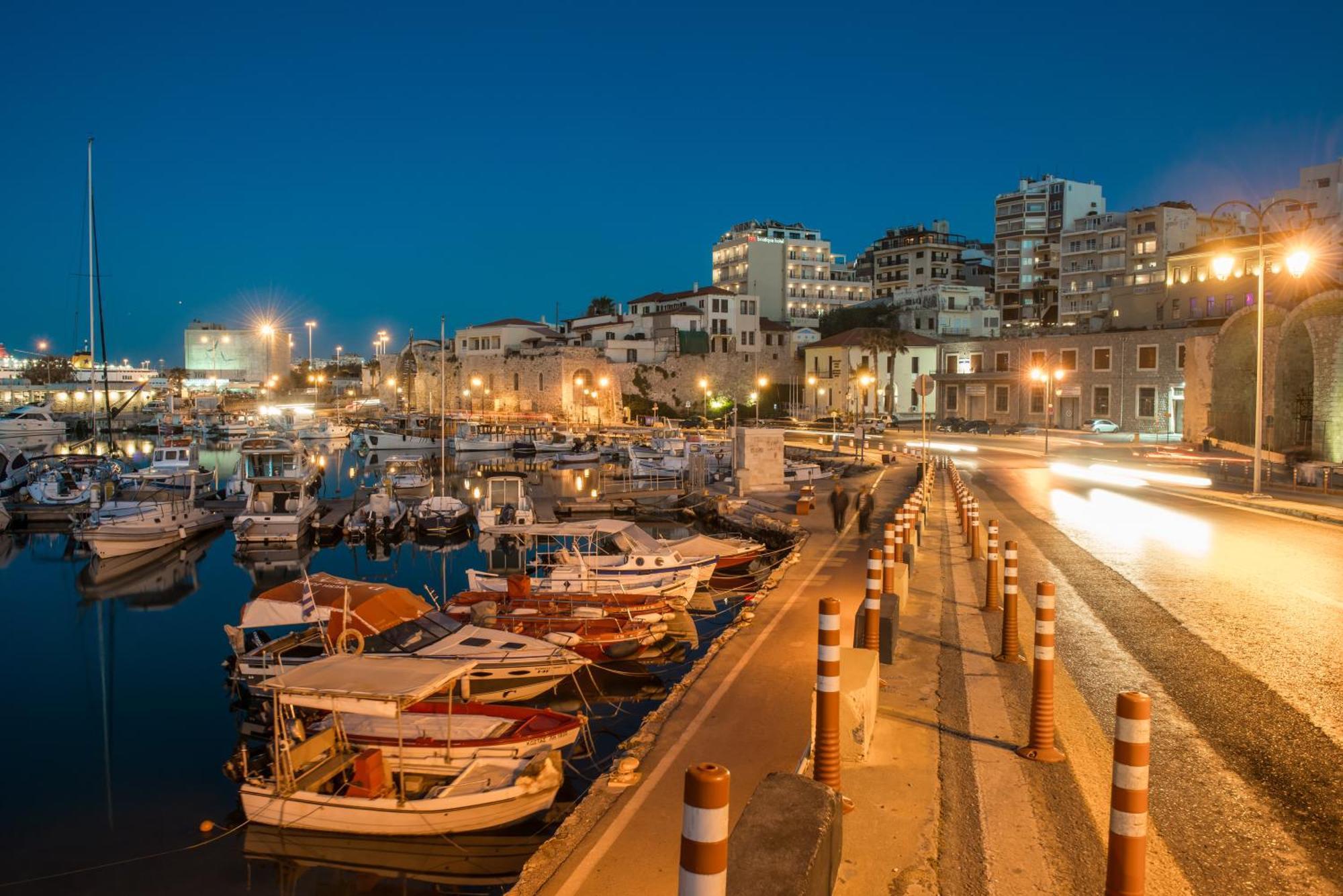 King'S Blue, Urban Suites Heraklion Zewnętrze zdjęcie
